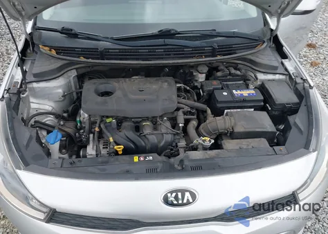 2019 Kia Rio S z USA, uszkodzony, nr VIN 3KPA24AB6KE161095